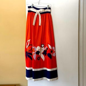 Long skirt designer vintage size 8